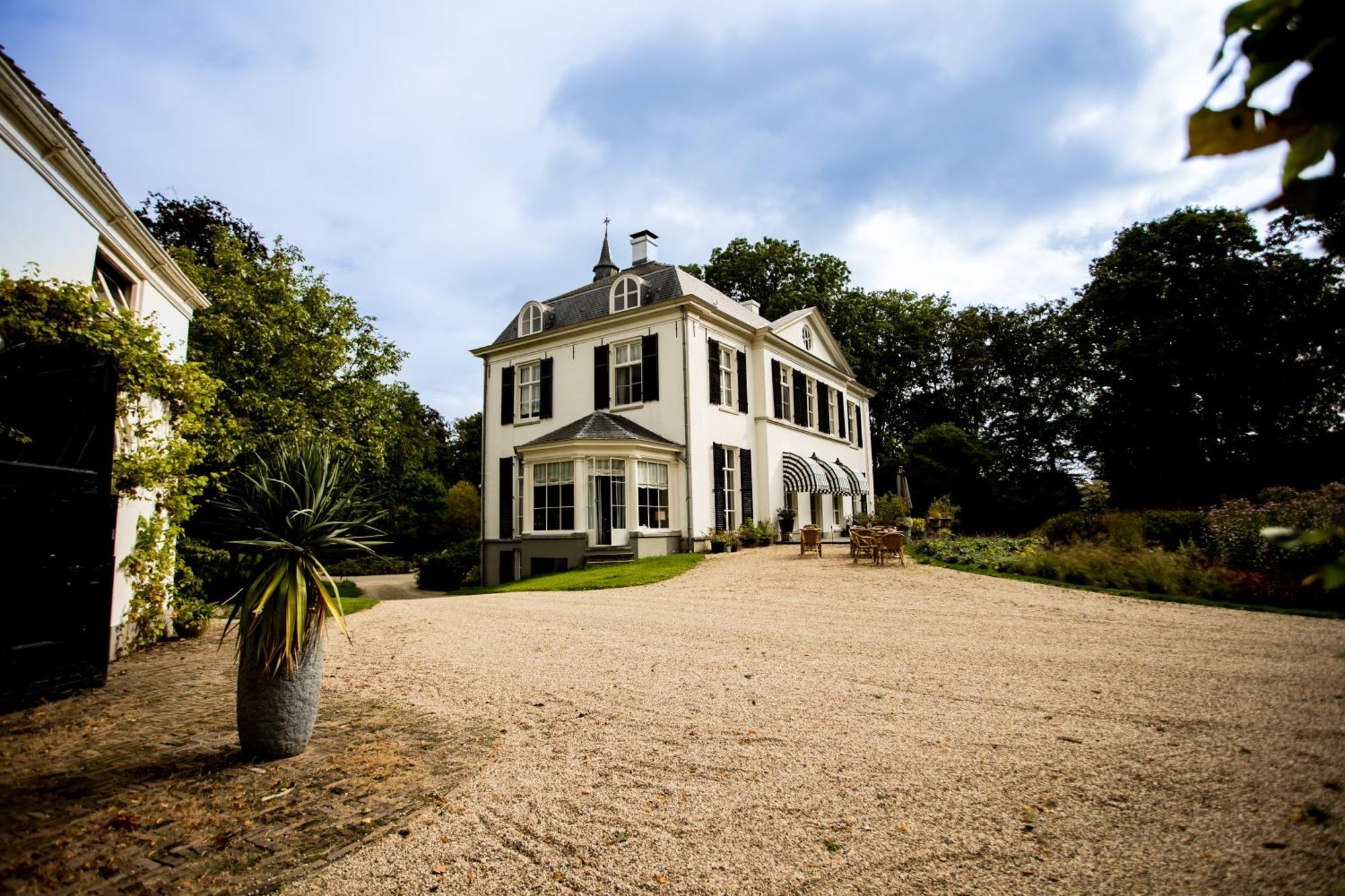 Landgoed Loenen B&B Slijk-Ewijk Bagian luar foto